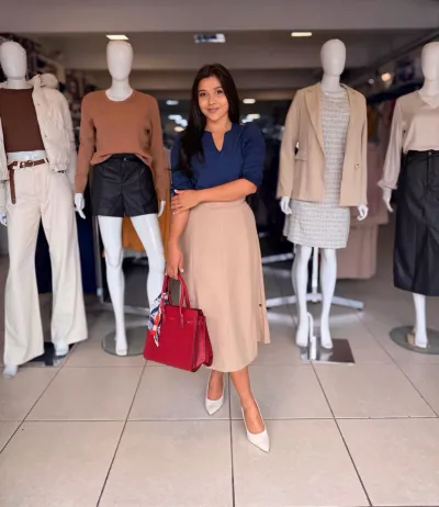 SAIA FEMININO ADULTO MIDI C/FENDA