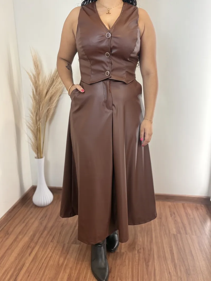 CONJUNTO FEMININO ADULTO COLETE+SAIA
