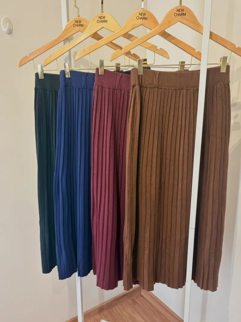 SAIA FEMININO ADULTO MIDI TRICOT
