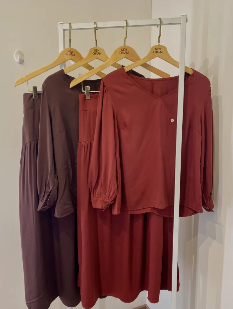 CONJUNTO FEMININO ADULTO MANGA LONGA+SAIA MIDI