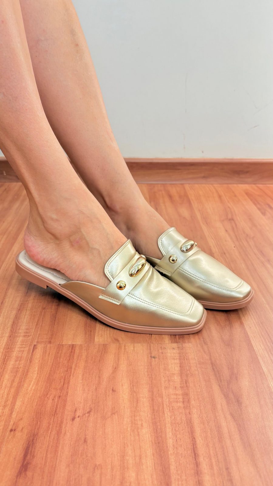MULE FEM M08