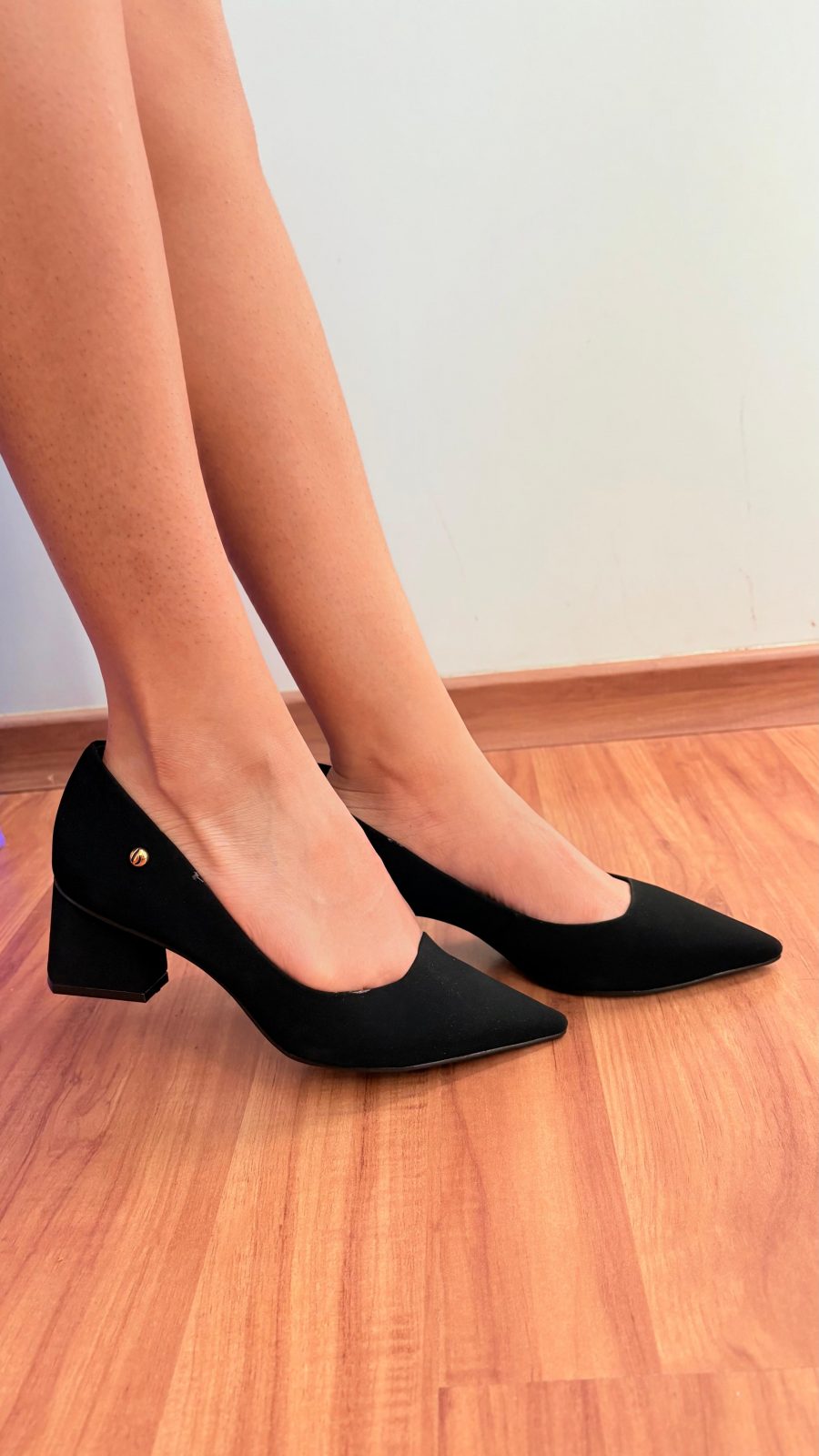 SAPATO FEM CAMURÇA M08
