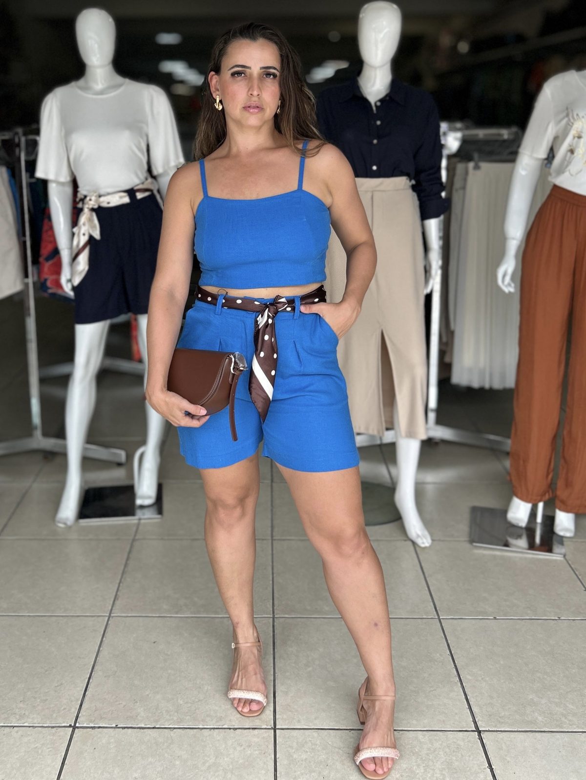 CONJ FEM CROPPED+SHORT