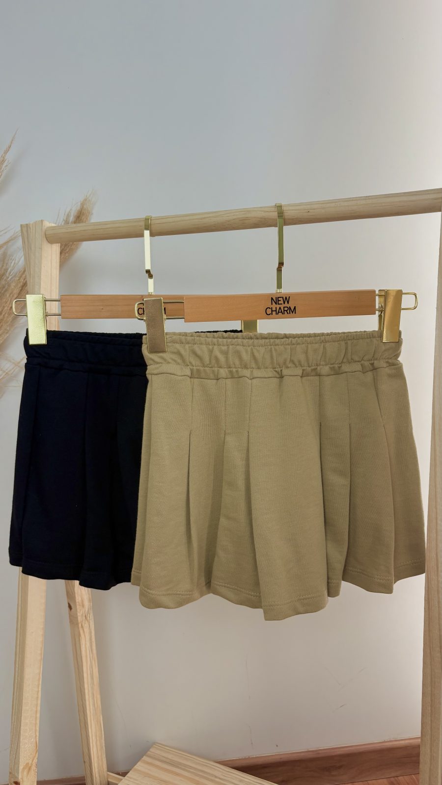 SHORTS SAIA FEM INF