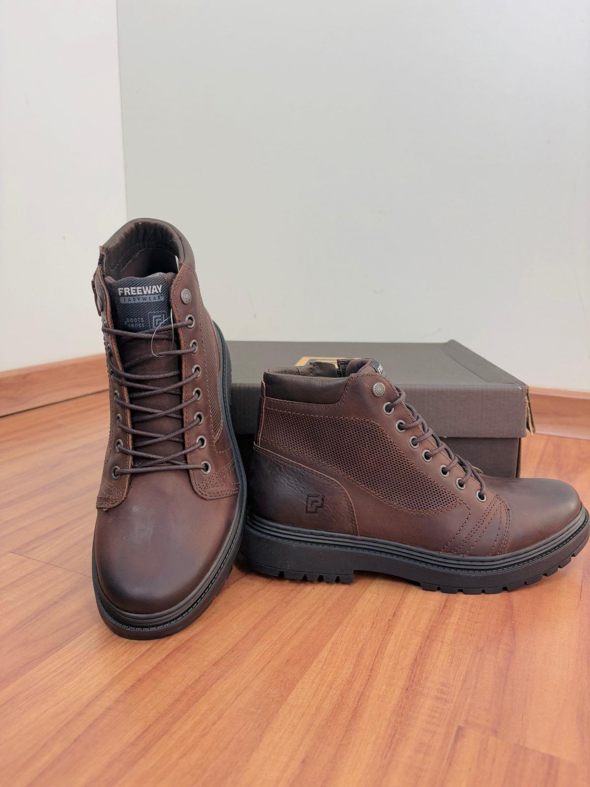 COTURNO MASC JACK M38