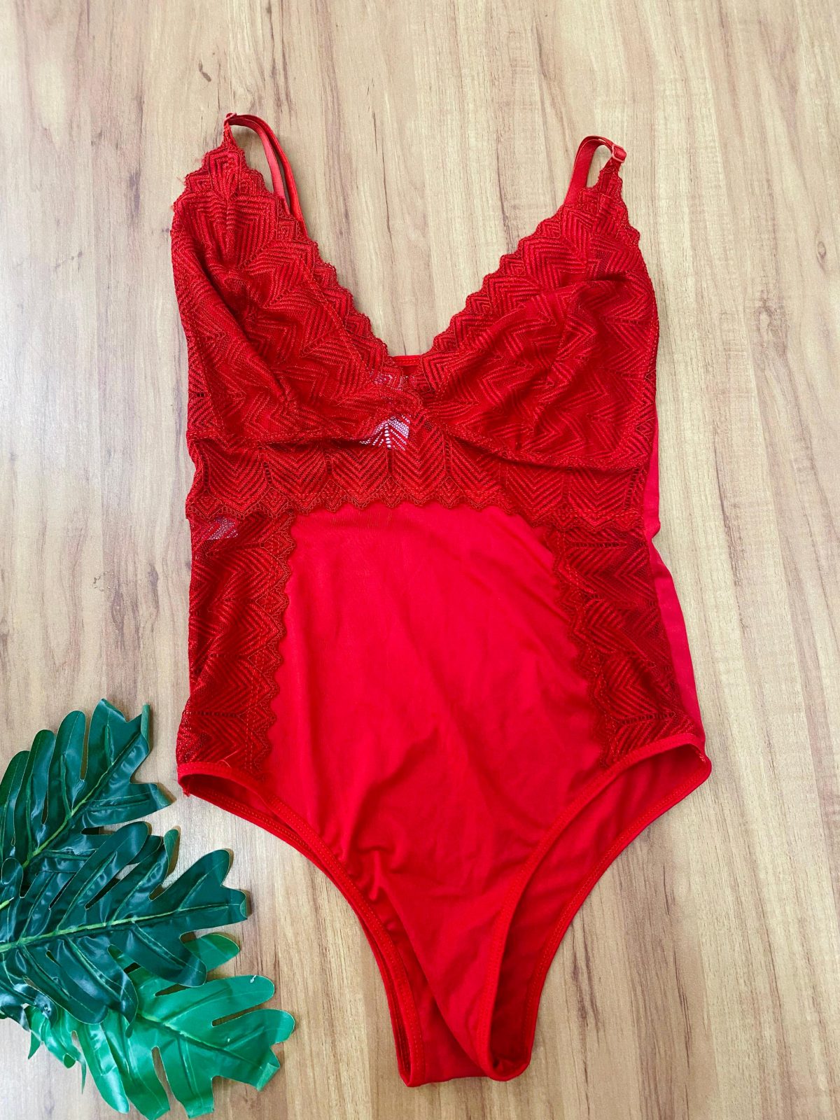 BODY FEM RENDA R74