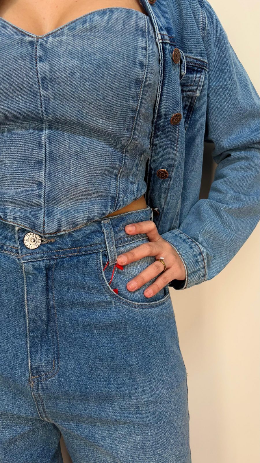 CROPPED FEM SM R74