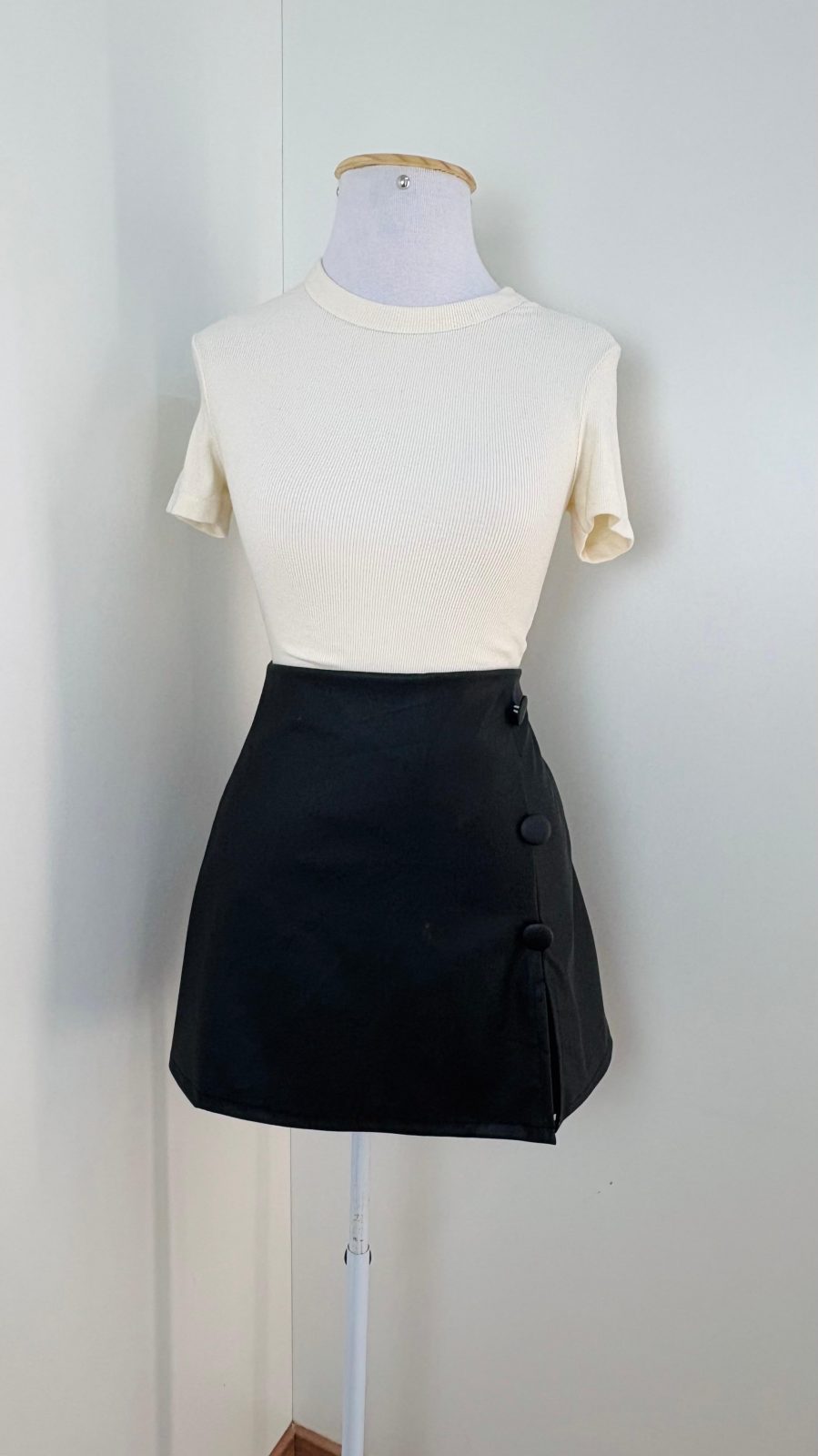 SHORTS SAIA COURINO FEM
