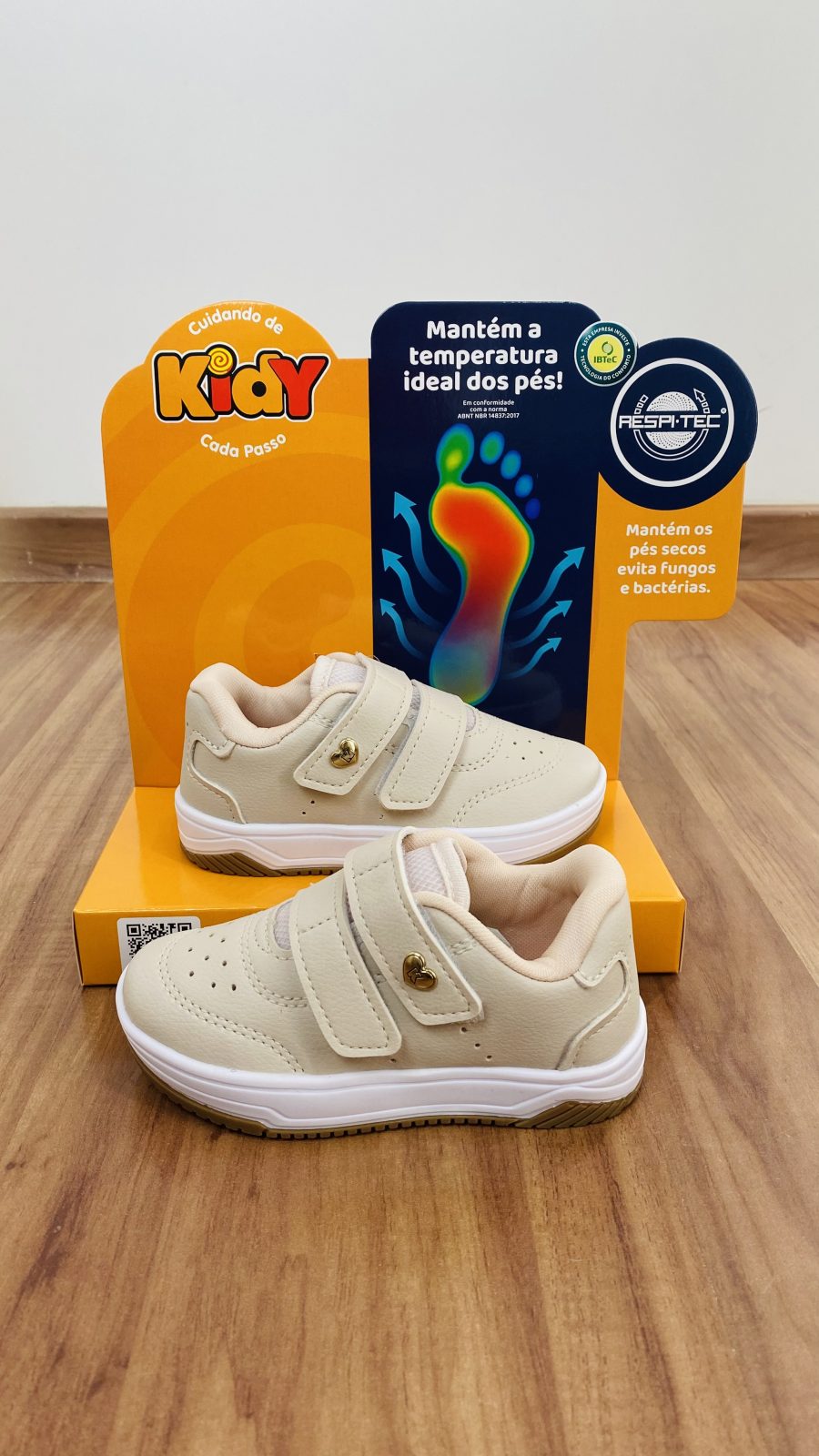 TENIS FEM INF