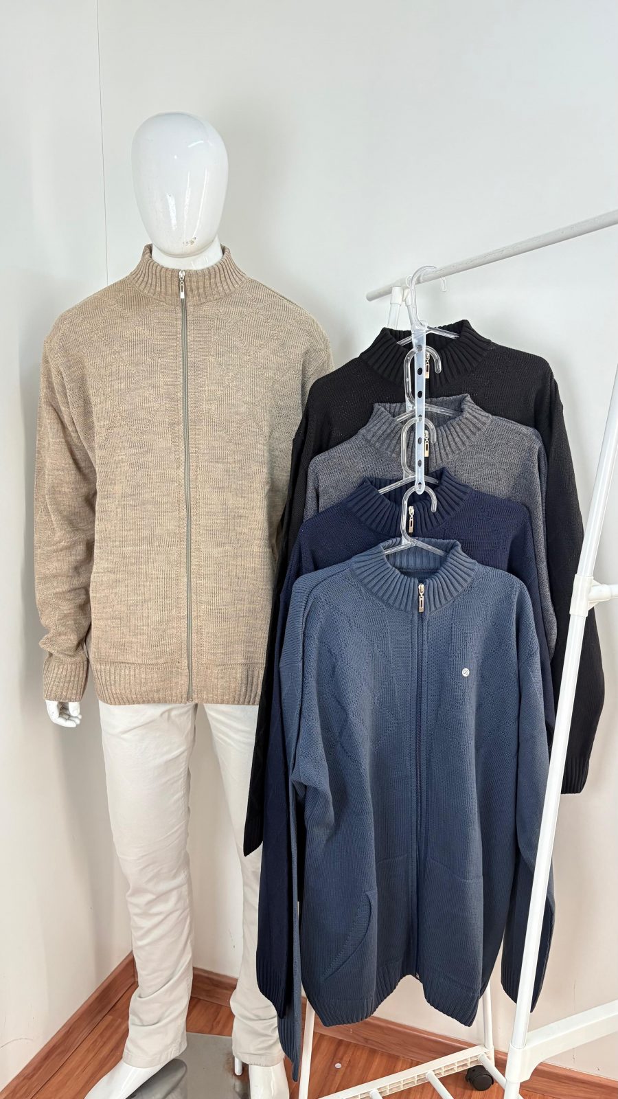 SUETER MASC ABRT R50