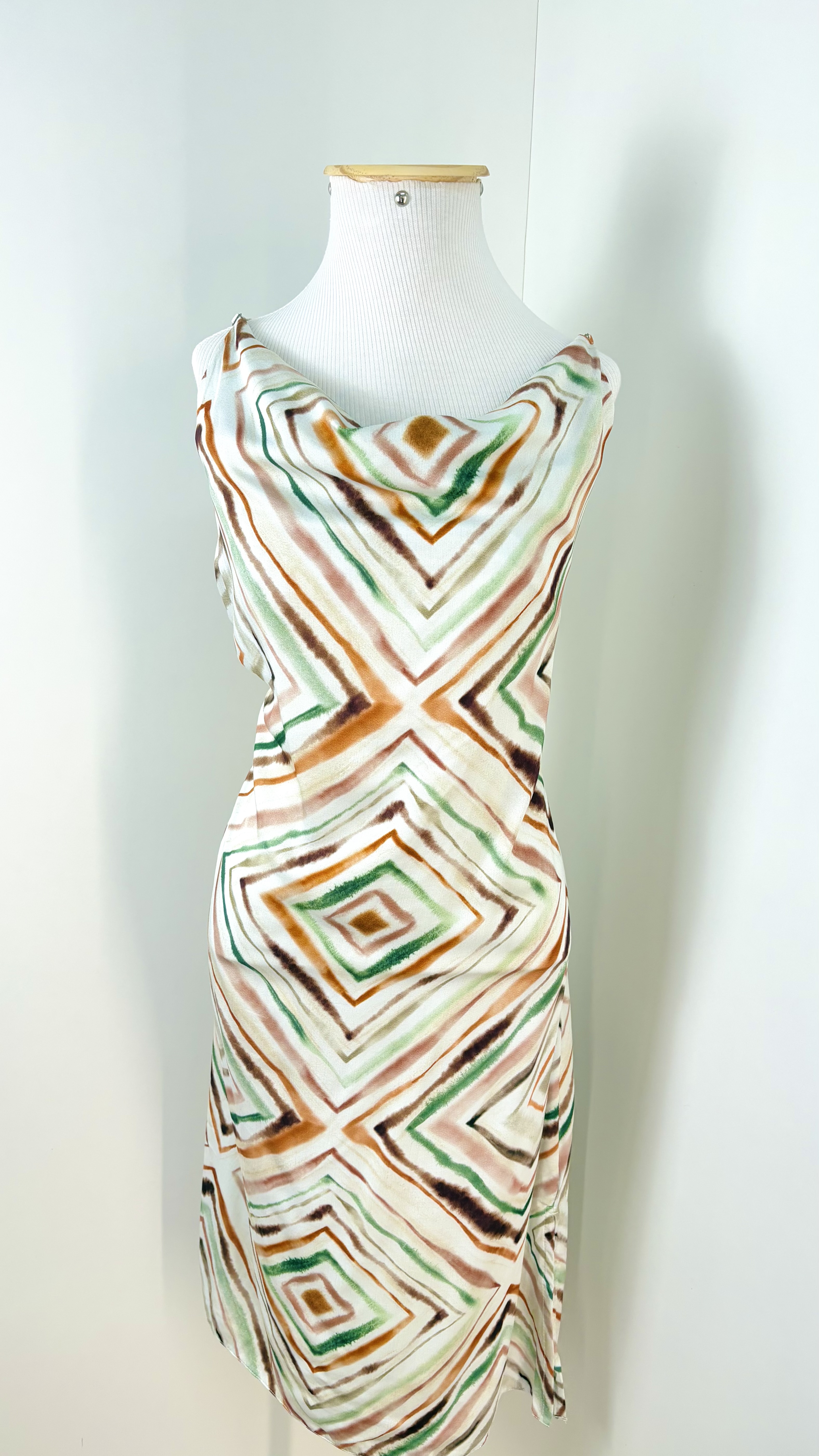 VESTIDO FEM C/ALÇ MID R53