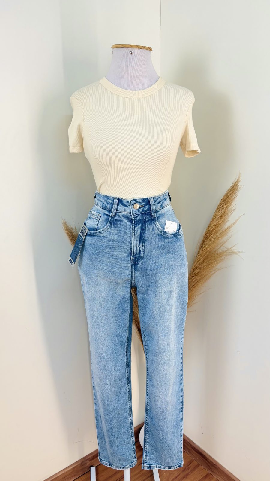 CALÇA FEM MOM