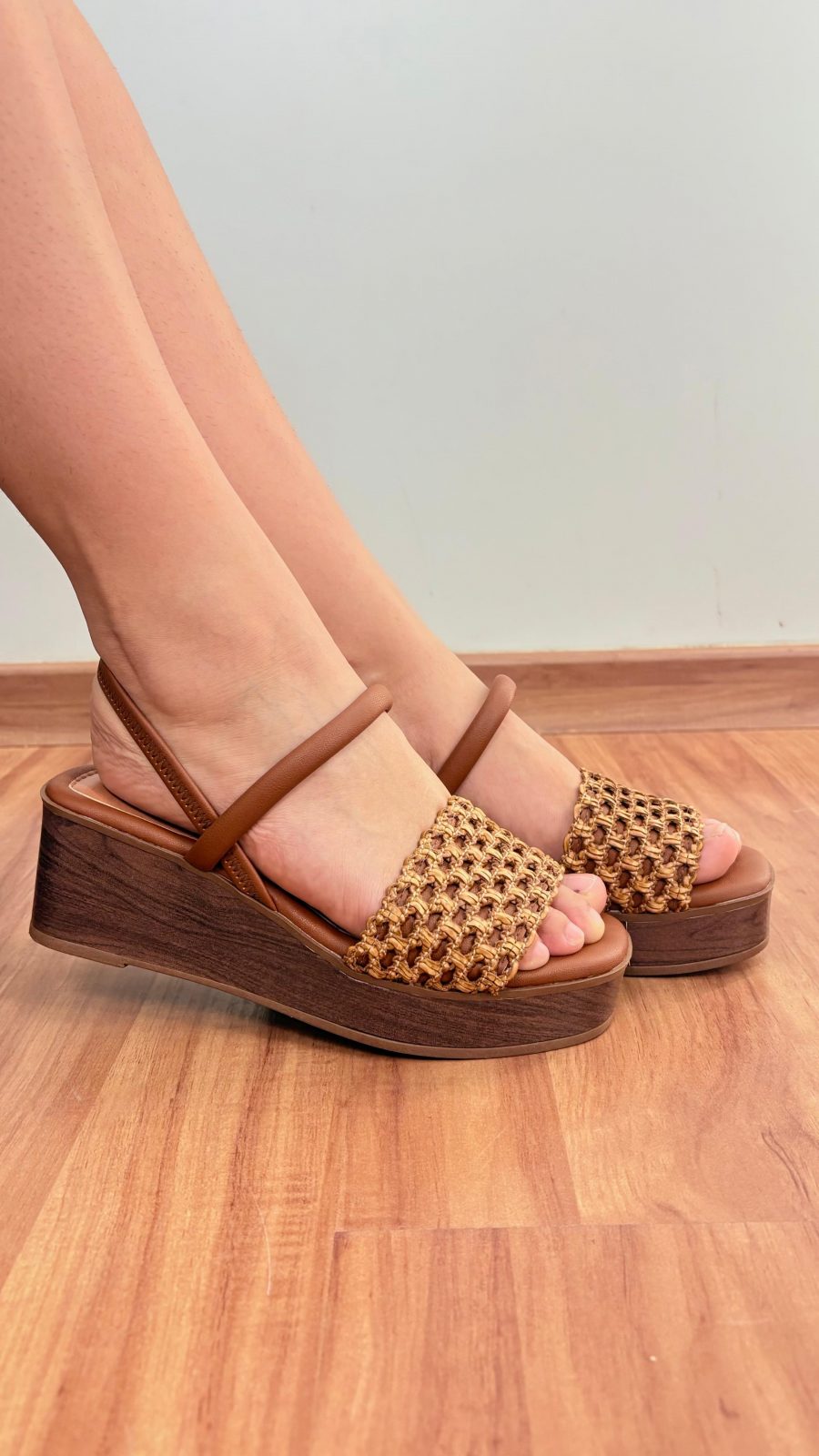 SANDALIA FEM ANABELLA